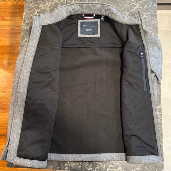NWT Tommy Hilfiger Soft Shell Classic Zip Front Jacket - Picture 8 of 16